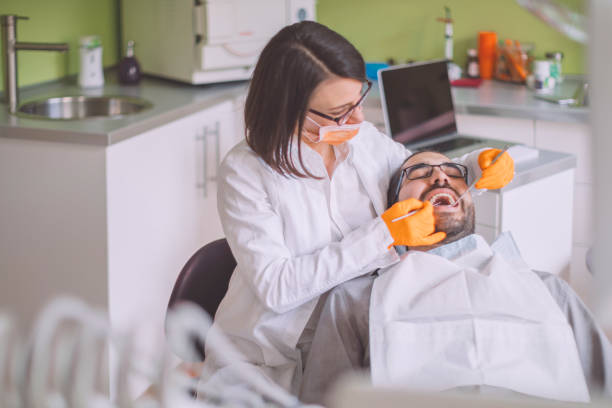 Best Emergency Tooth Extraction in Robinhood, MS