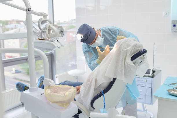 Best Emergency Tooth Extraction in Robinhood, MS